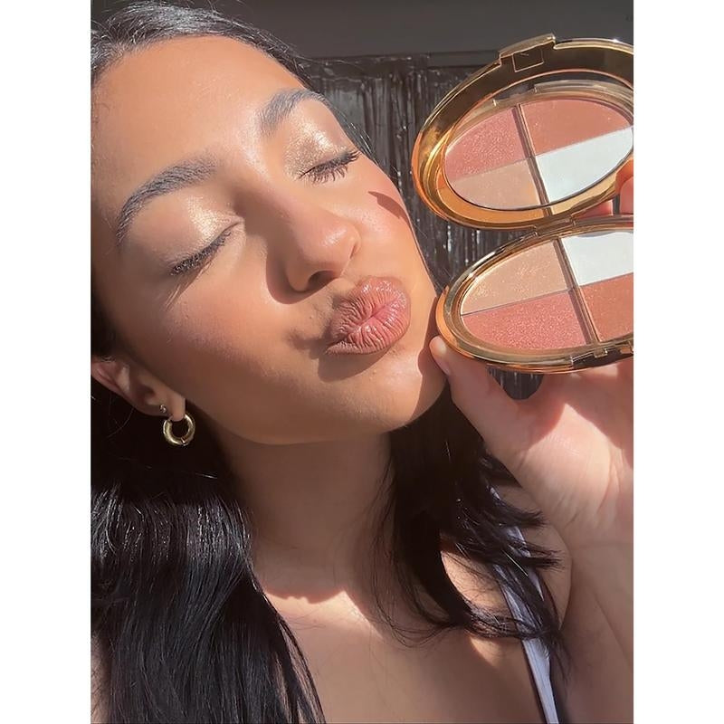 🎨Glow-Enhancing Eye & Cheek Highlight Palette✨ – 4 Buildable Shimmer💎 Shades for Radiant Dimension